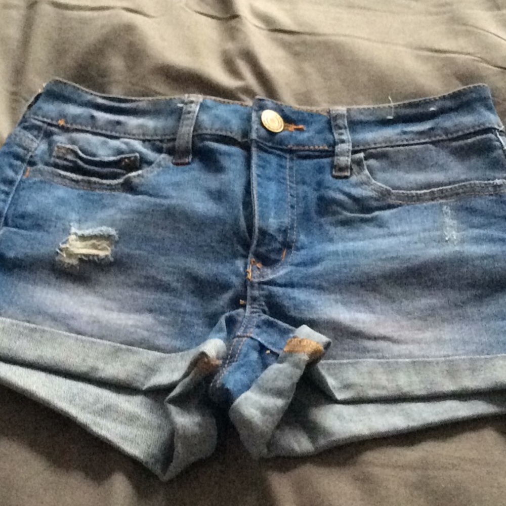 size 5 SO jean shorts